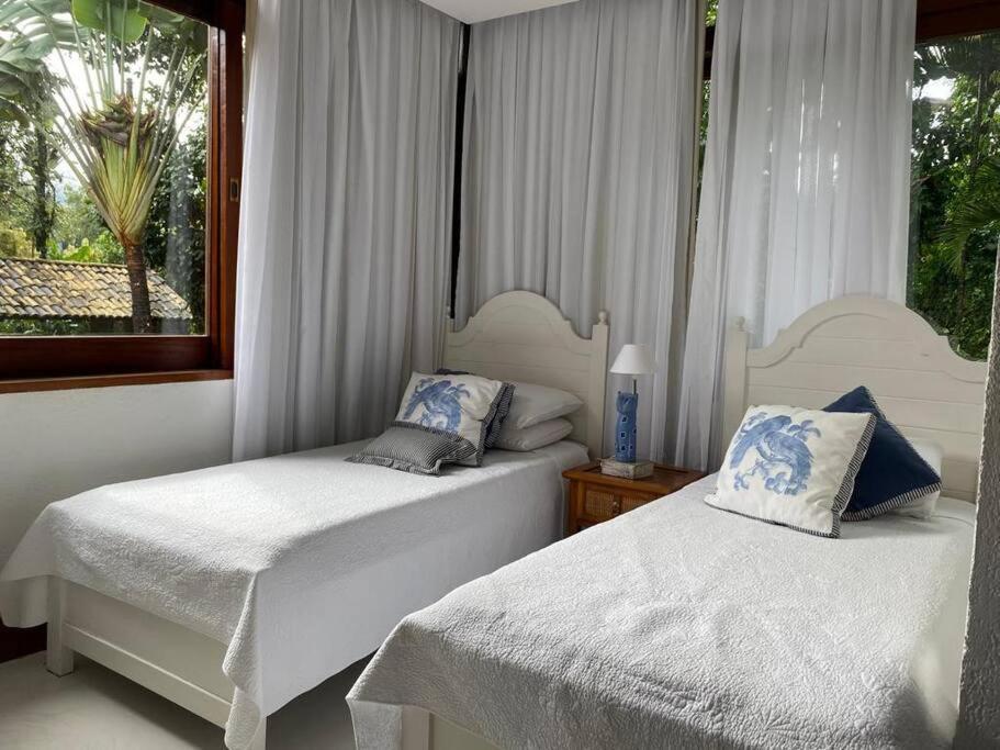 Casa Deliciosa Em Condo C/ Piscina Frente Ao Mar Sao Sebastiao  Kültér fotó
