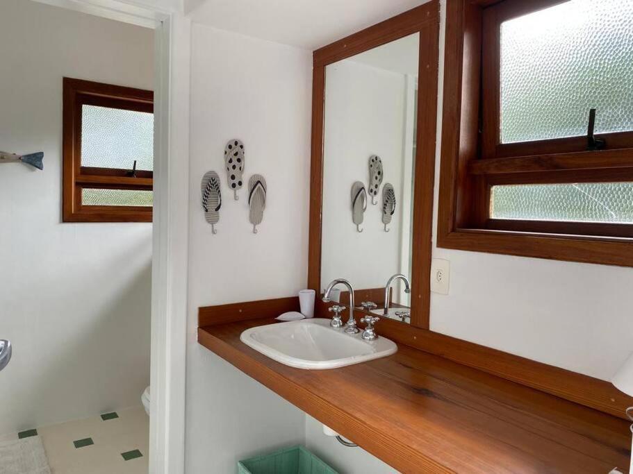 Casa Deliciosa Em Condo C/ Piscina Frente Ao Mar Sao Sebastiao  Kültér fotó